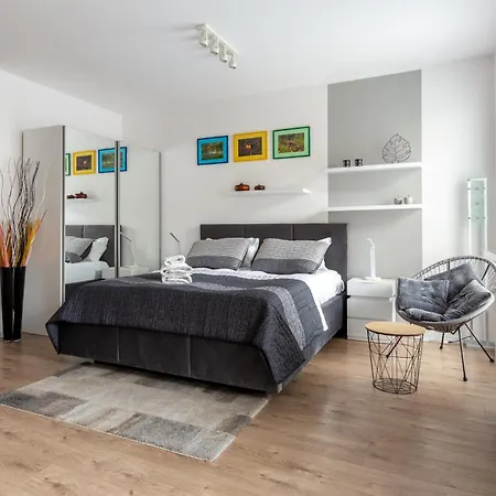 Appartement Wrzeszcz Modern By Bookinghost